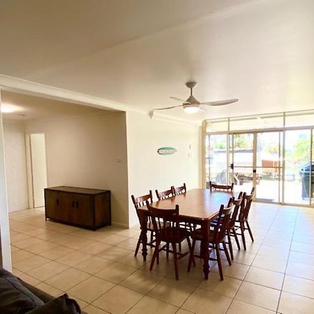 Orchid Beach Apartments Фрейзър Айлънд Екстериор снимка